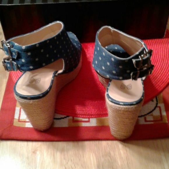 Like NEW,Victoria Secret,Blue Denim with White Polka Dots,Wedge Heel,Booties💙🦋 - Picture 2 of 13